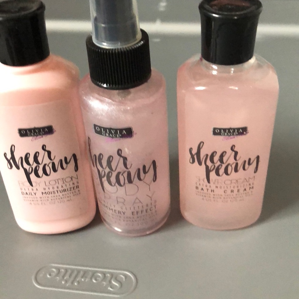 Lotion ,glitter spry, bath creek